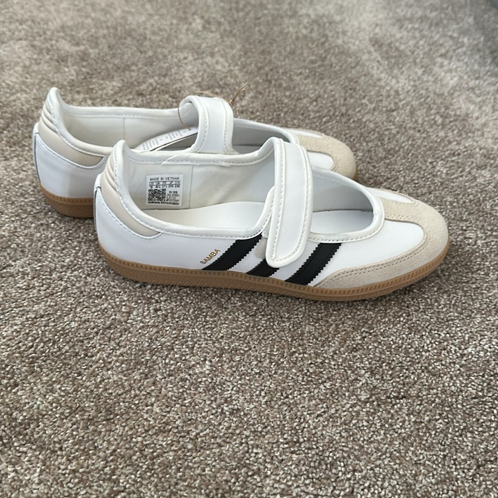 New Samba Jane’s - Picture 3 of 7